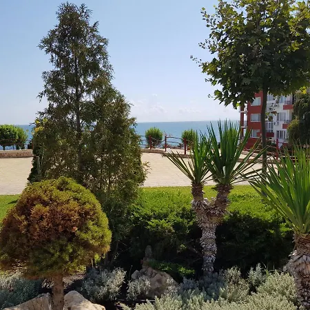 1st Line Private In Fort Noks Panorama Fort Beach , Sveti Vlas, Appartement
