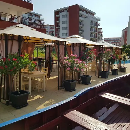 1st Line Private In Fort Noks Panorama Fort Beach , Sveti Vlas, Appartement Sveti Vlas